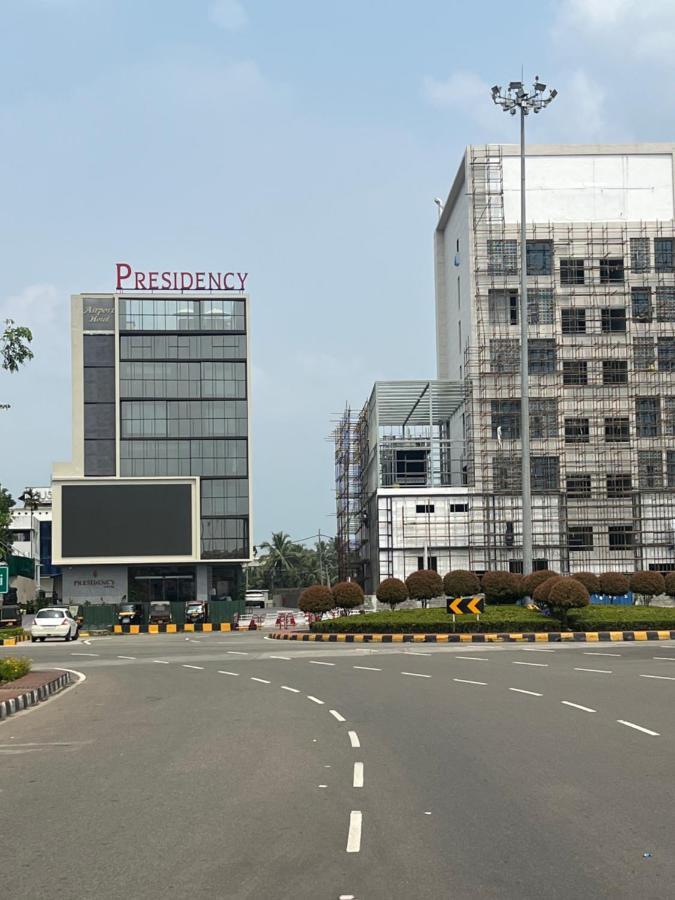 Presidency Airport Hotel Kochi Екстер'єр фото