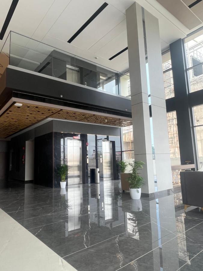Presidency Airport Hotel Kochi Екстер'єр фото