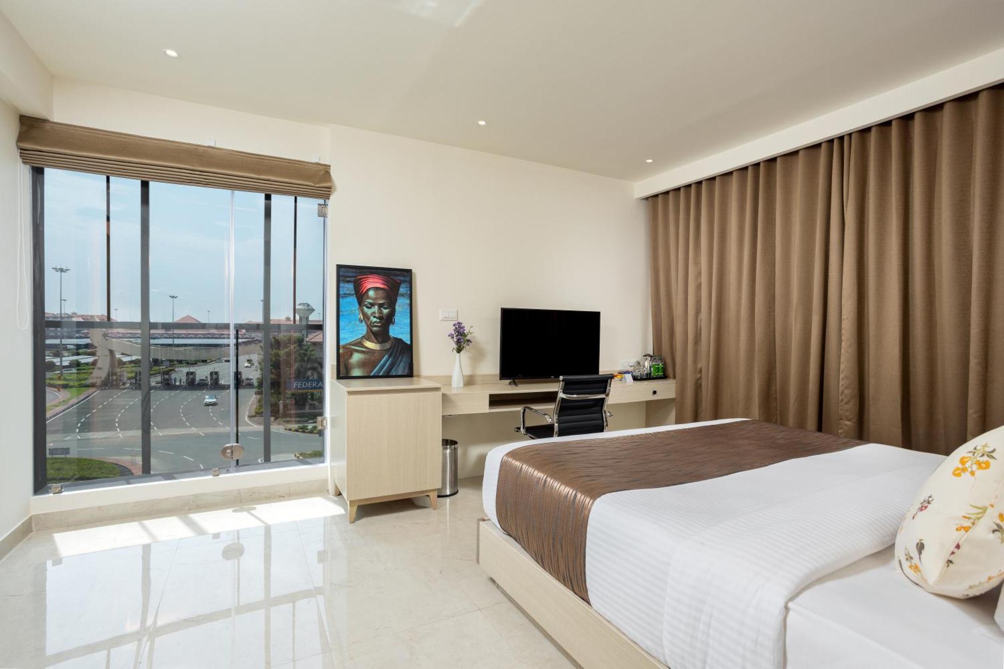 Presidency Airport Hotel Kochi Екстер'єр фото